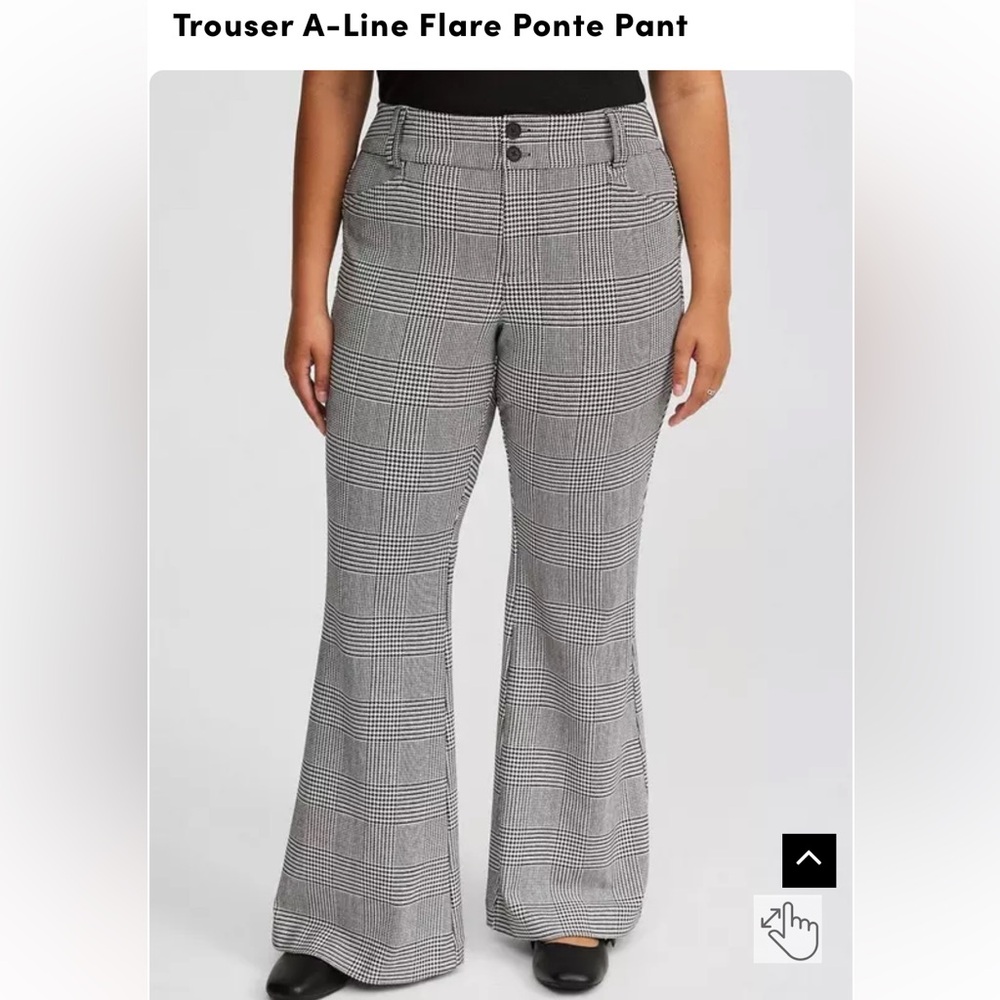 Torrid Black and White Flare Trousers - size 26 SHORT